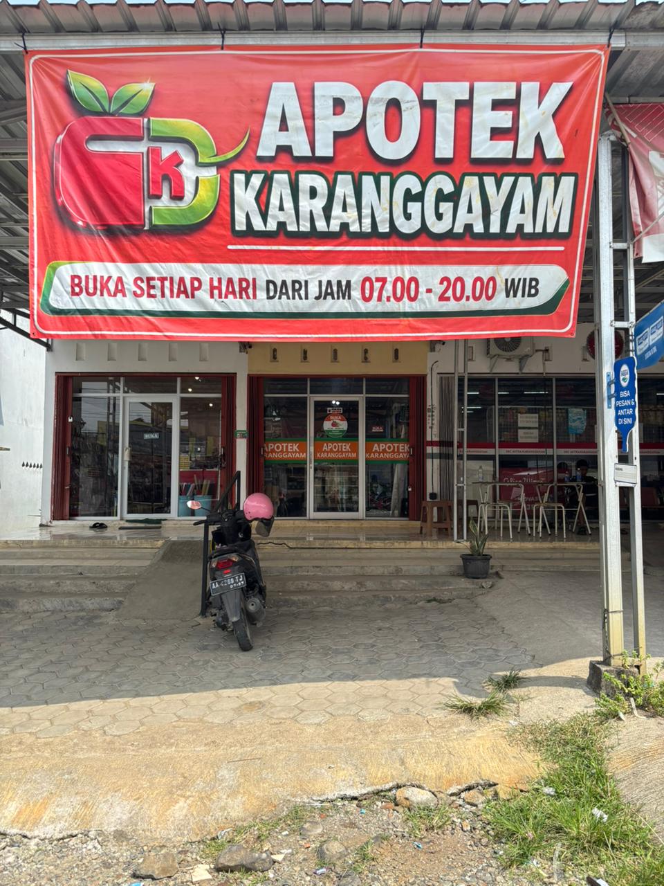 Logo Apotek Karanggayam